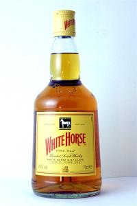 White Horse 40% 1 l       